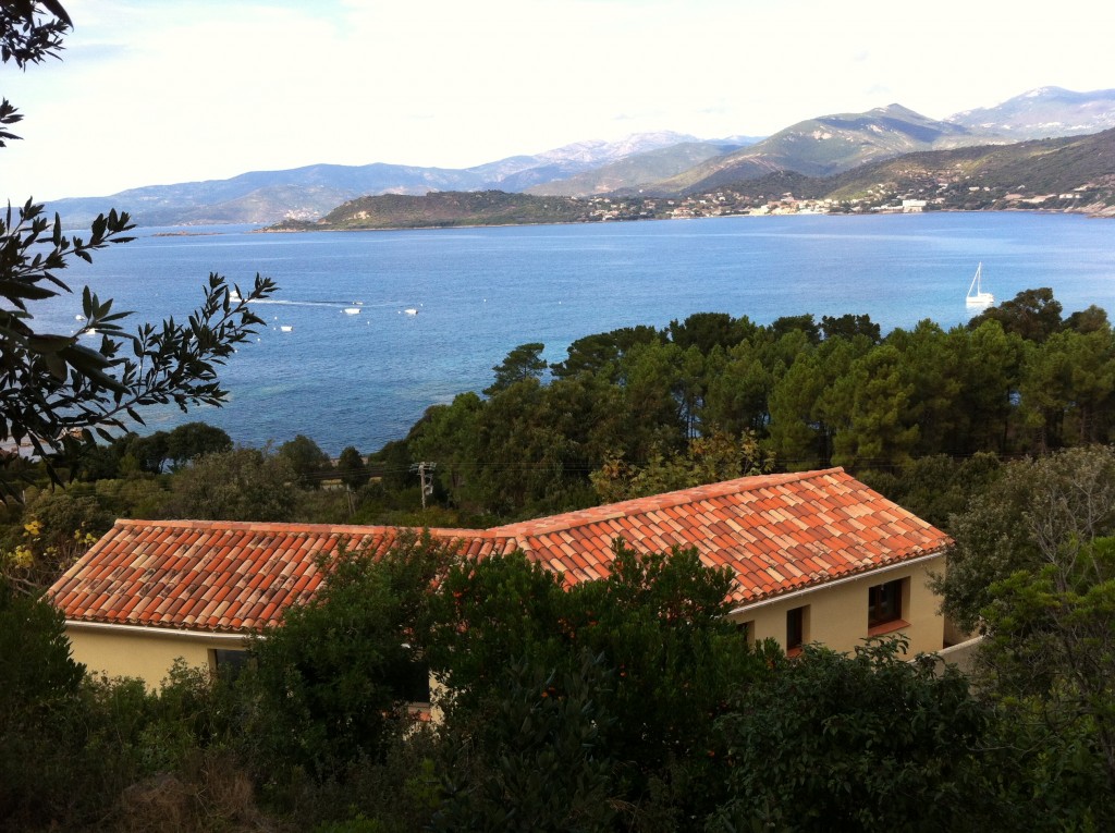 Villa Arbousier Corse au bord de la mer