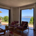 Villa Arbousier woonkamer met uitzicht op zee
